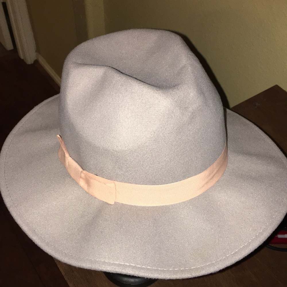 Women’s hat